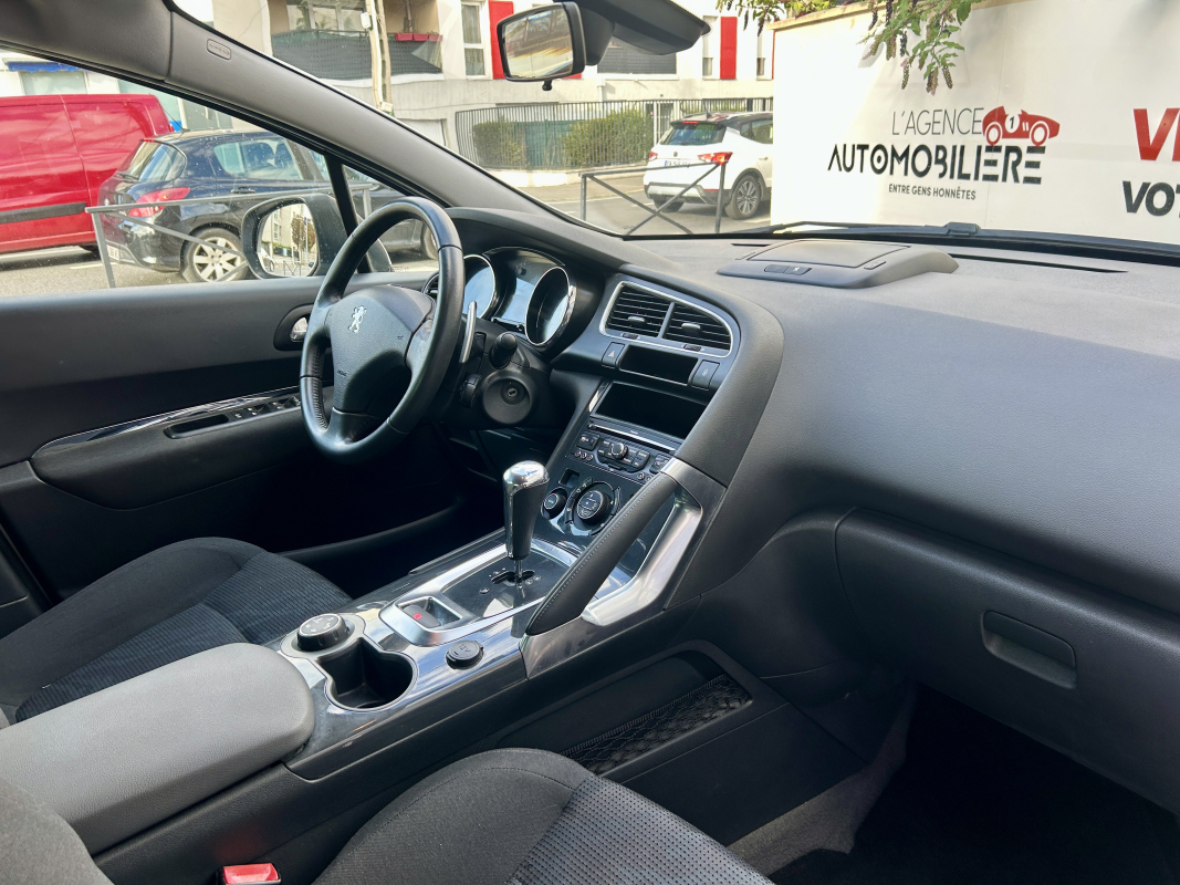Peugeot 3008 — 16