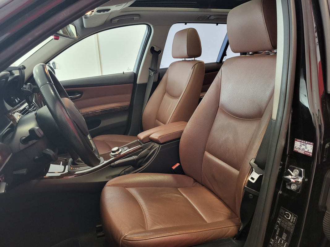 Bmw Série 3 Touring — 10
