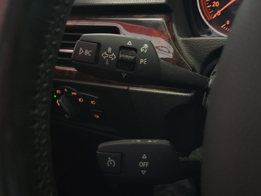 Bmw Série 3 Touring — 25