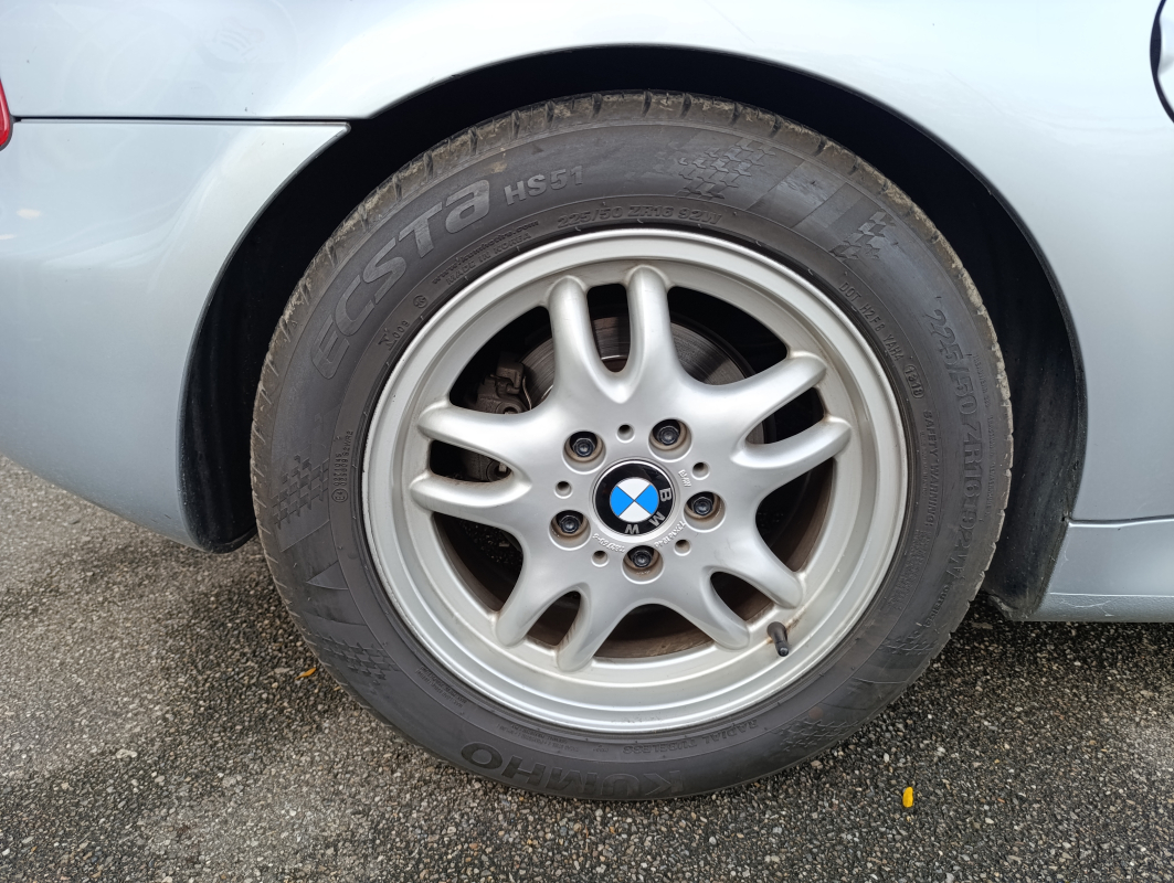 Bmw Z3 Roadster — 31