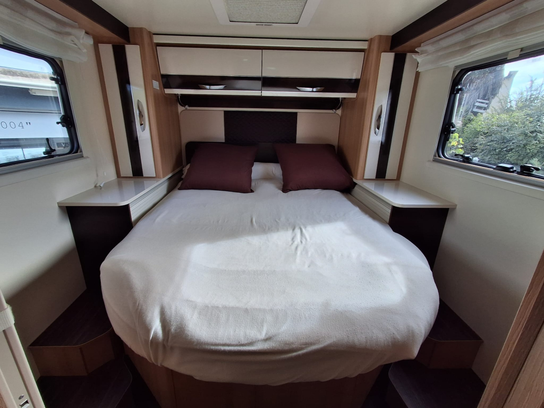 Ford Transit — 17