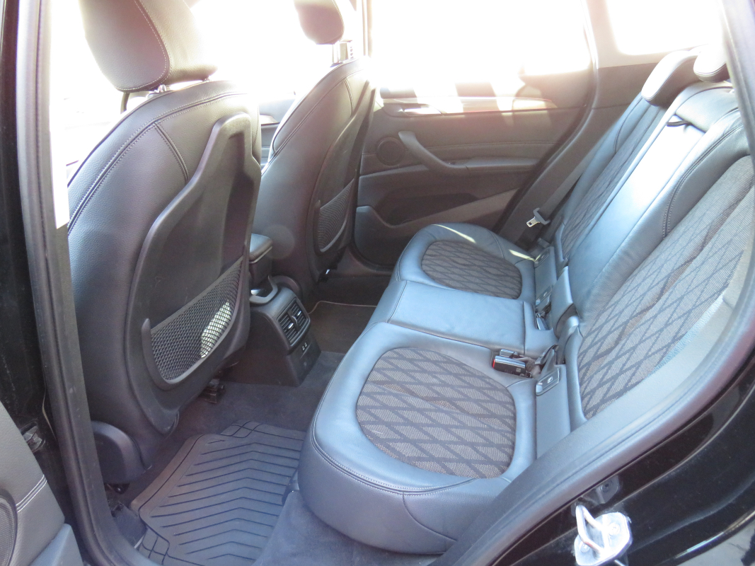 Bmw X1 — 10
