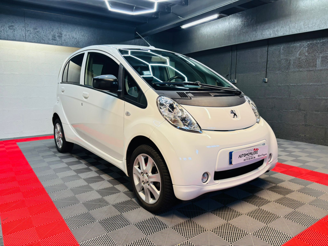 Peugeot ion — 3