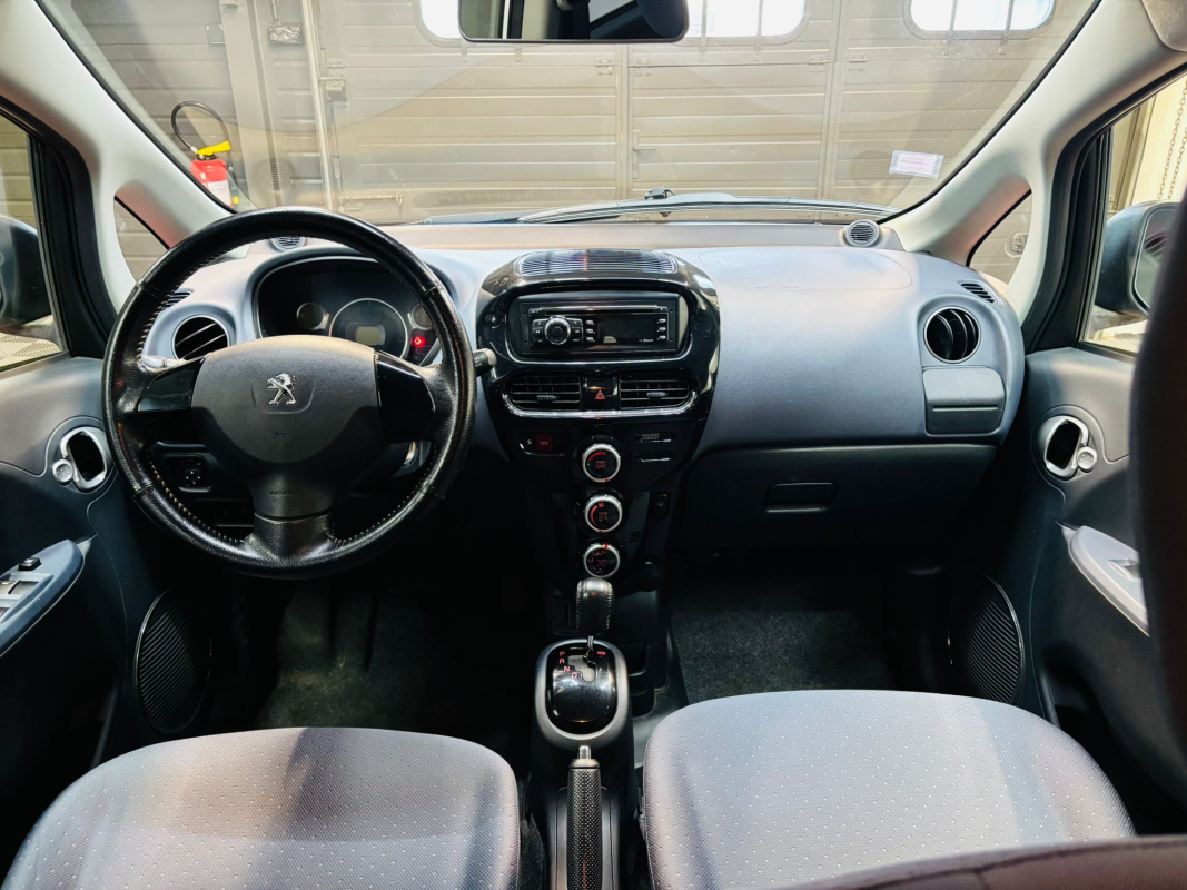 Peugeot ion — 11
