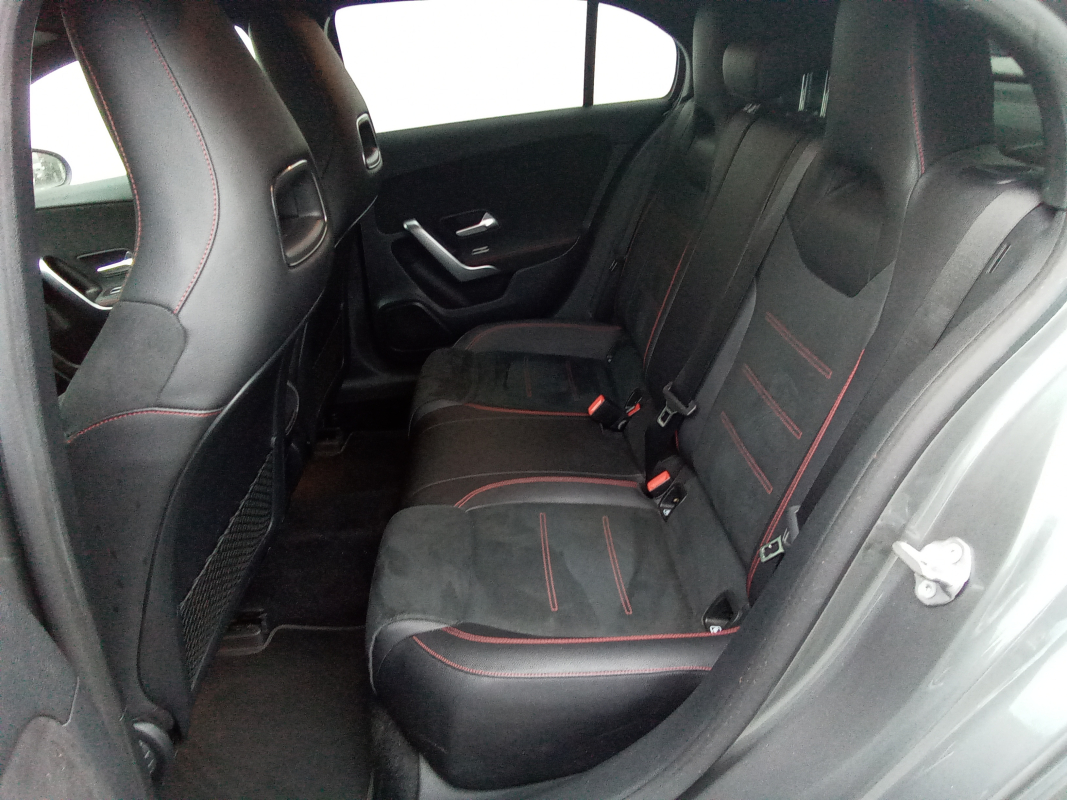 Mercedes Classe A — 15