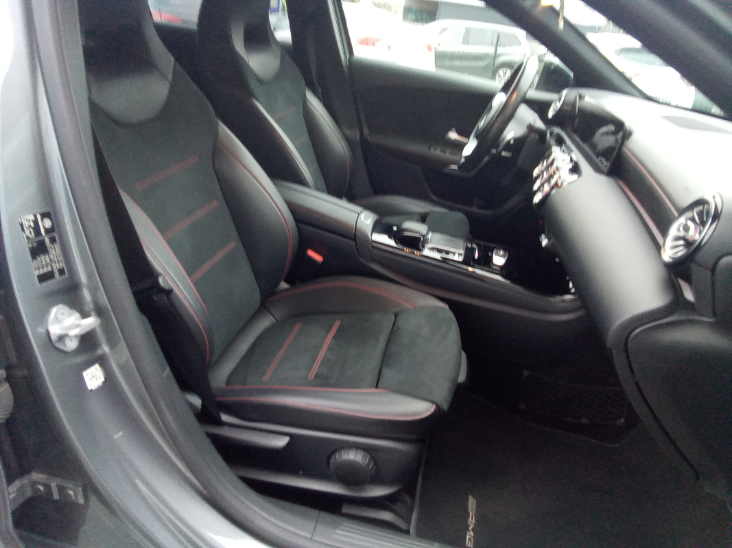 Mercedes Classe A — 14
