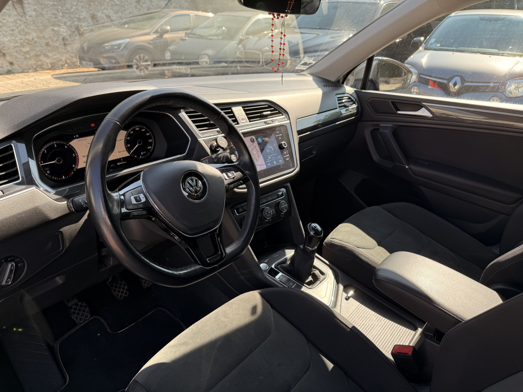 Volkswagen Tiguan Allspace — 9