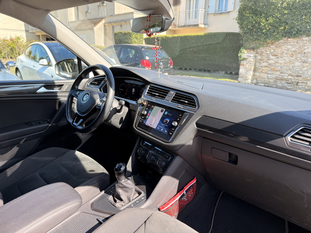 Volkswagen Tiguan Allspace — 12