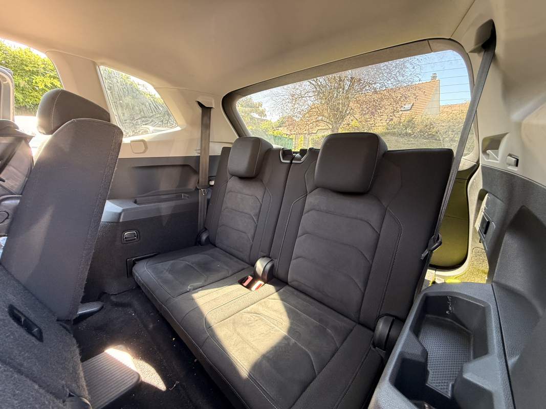 Volkswagen Tiguan Allspace — 14