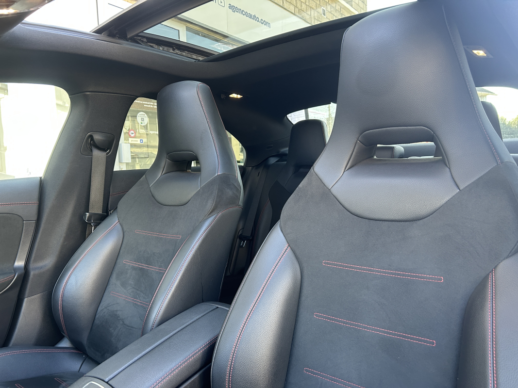 Mercedes Classe CLA — 12