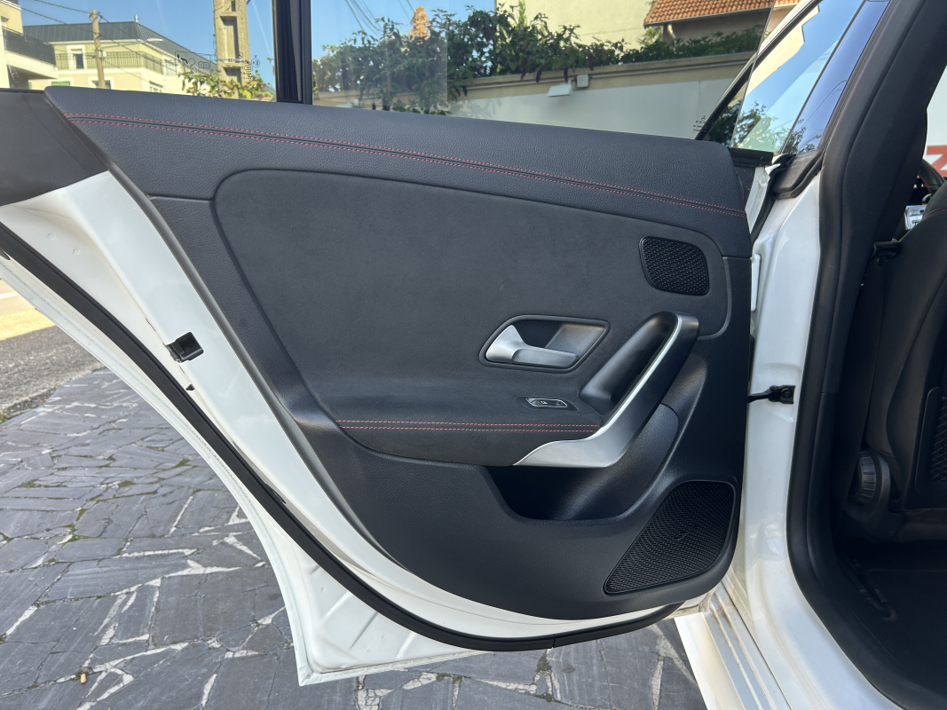 Mercedes Classe CLA — 19