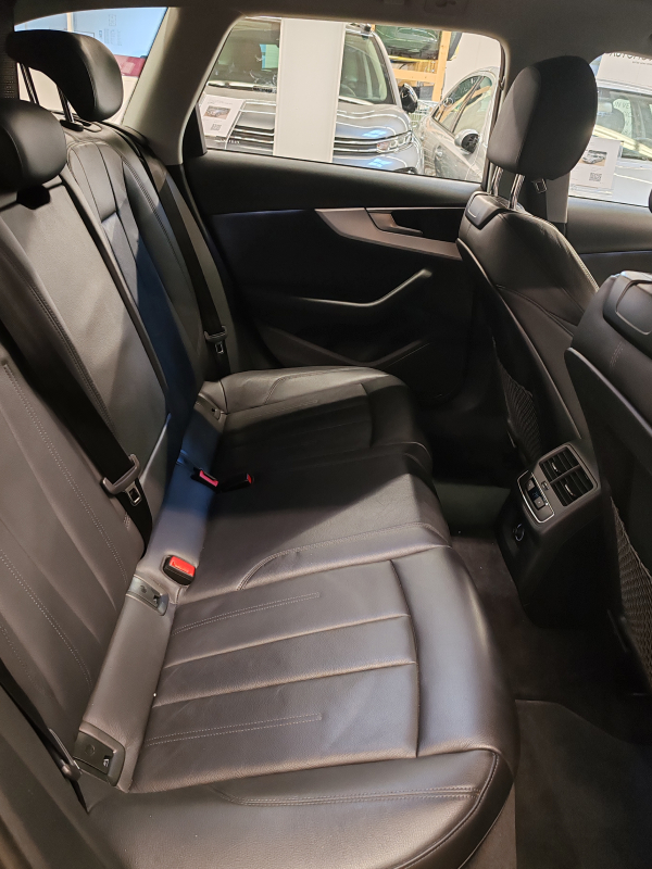 Audi A4 Avant — 15