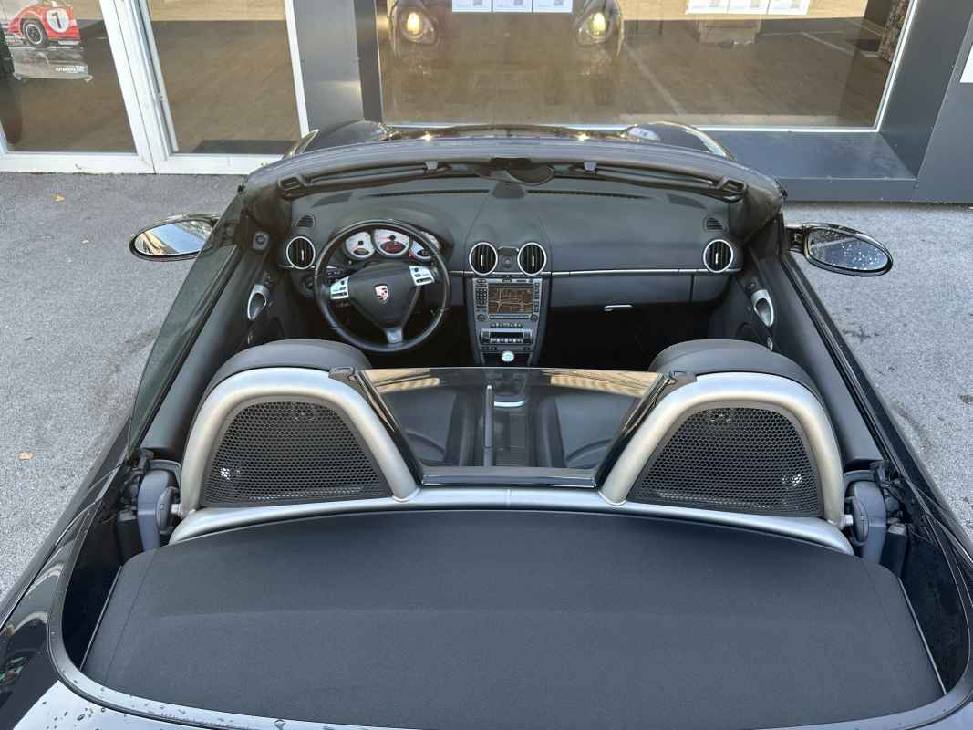 Porsche Boxster — 16