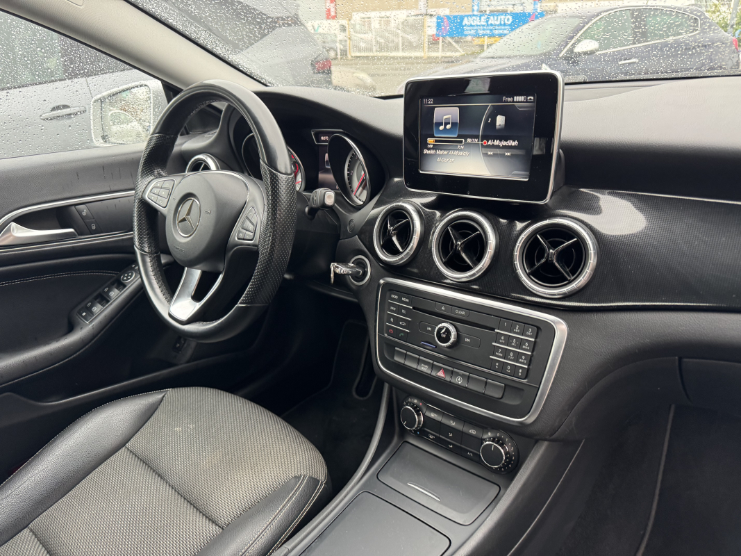 Mercedes Classe CLA — 11