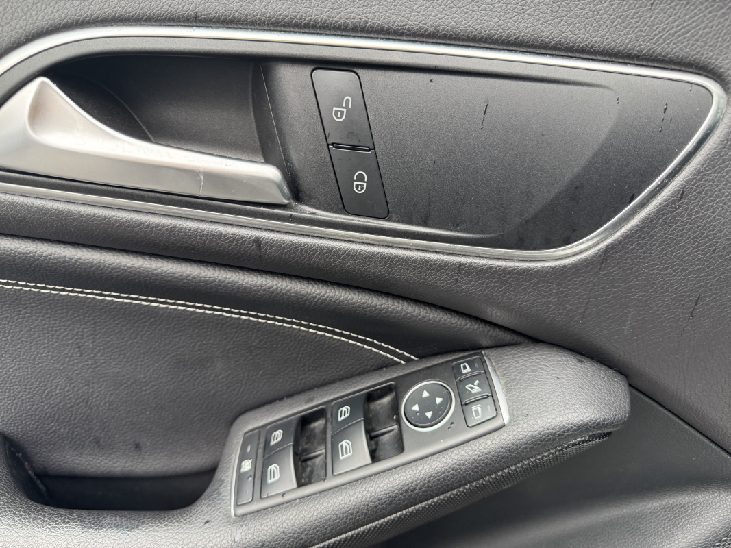Mercedes Classe CLA — 25