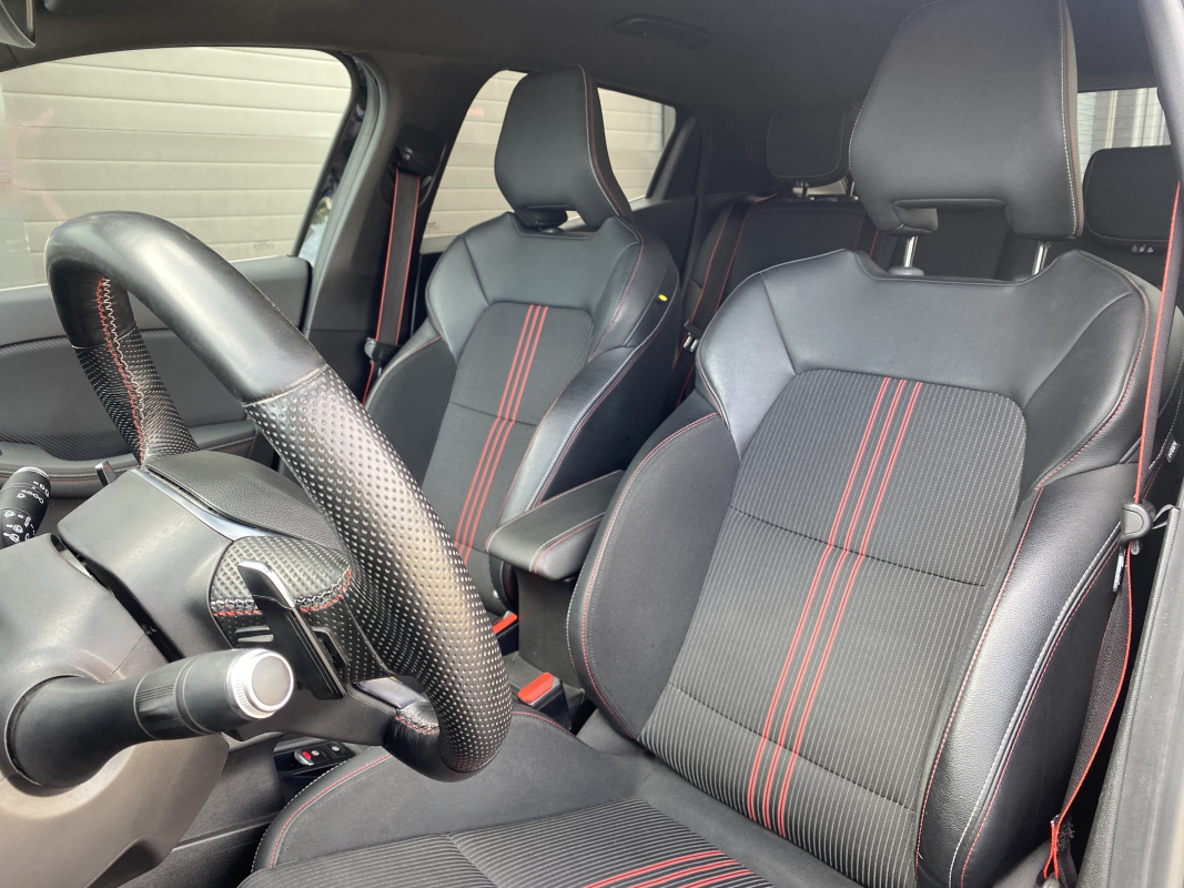Renault Clio — 13