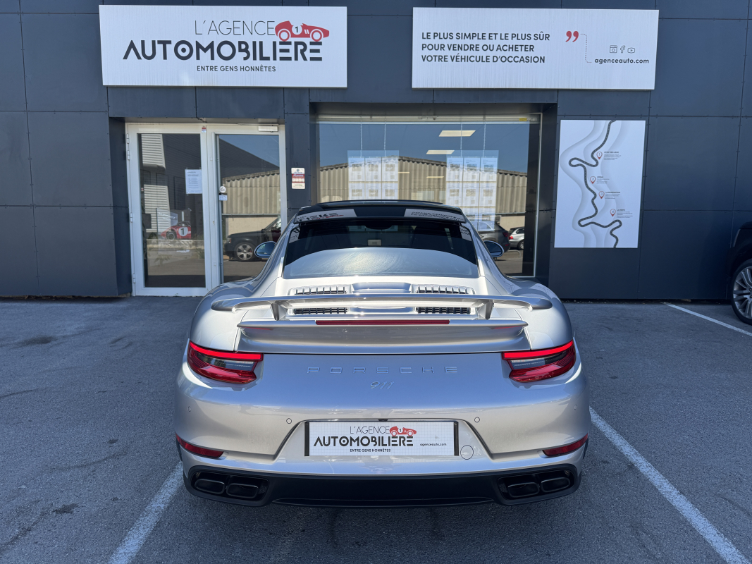 Porsche 911 — 5