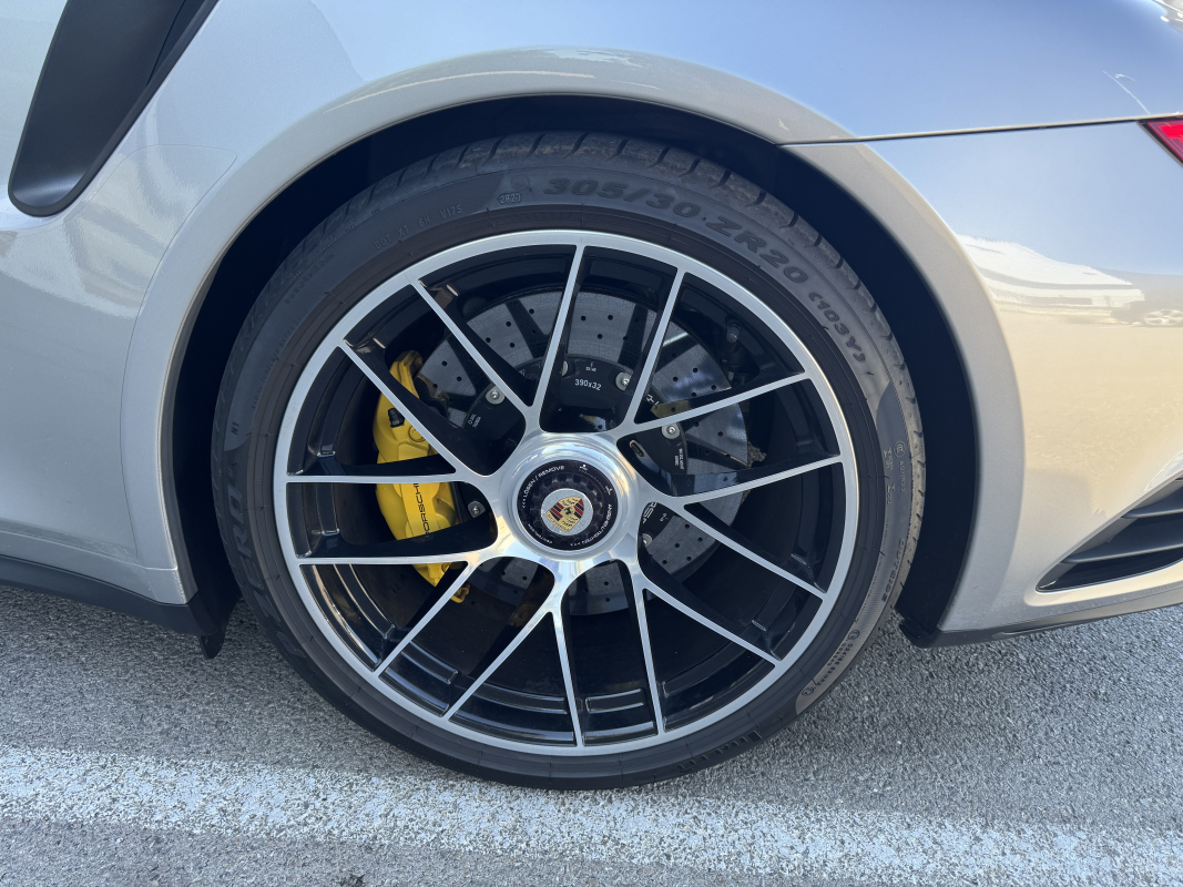 Porsche 911 — 29