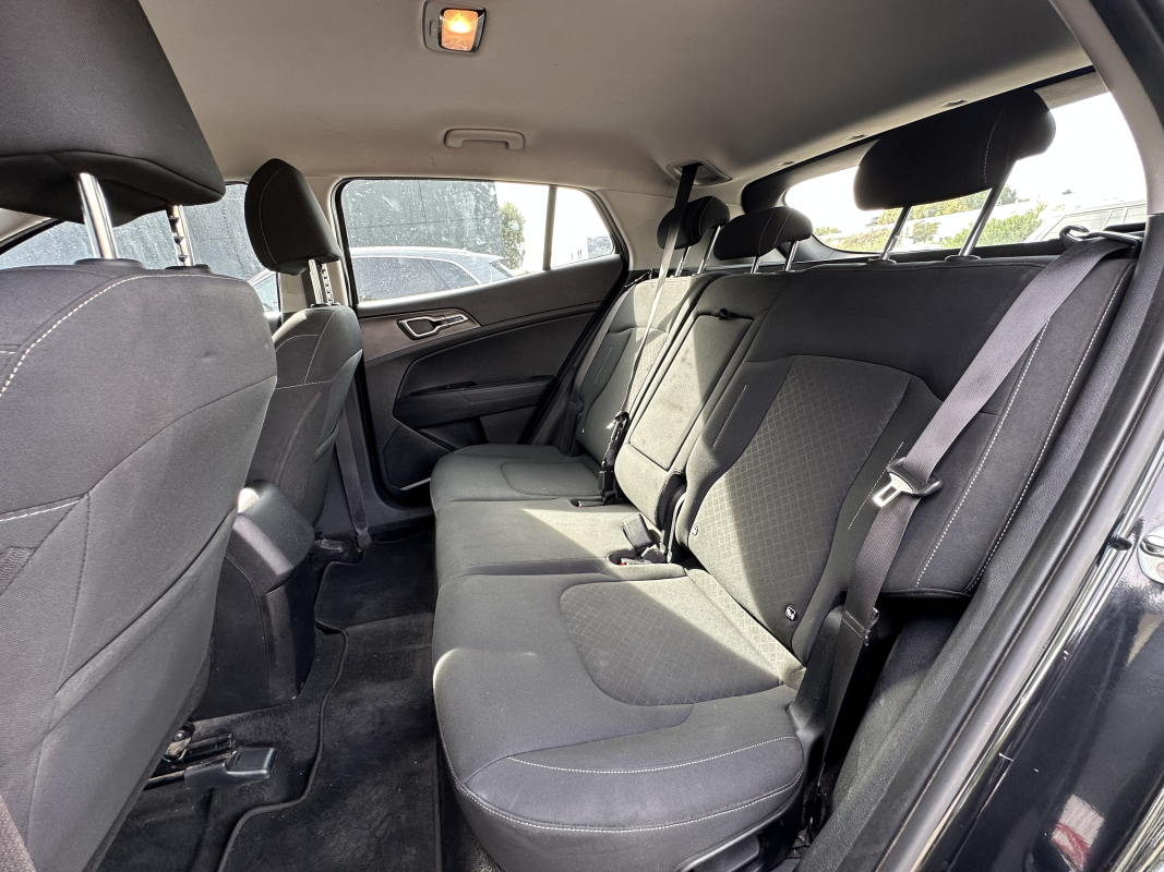 Kia Sportage — 13