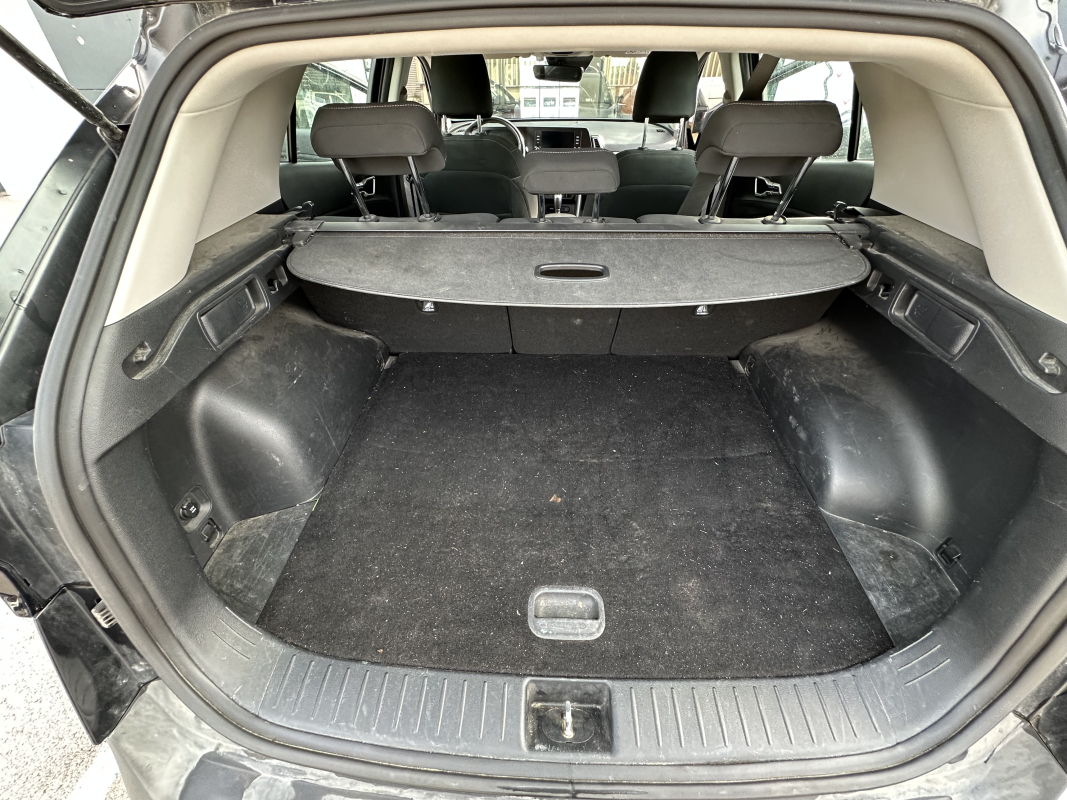 Kia Sportage — 14