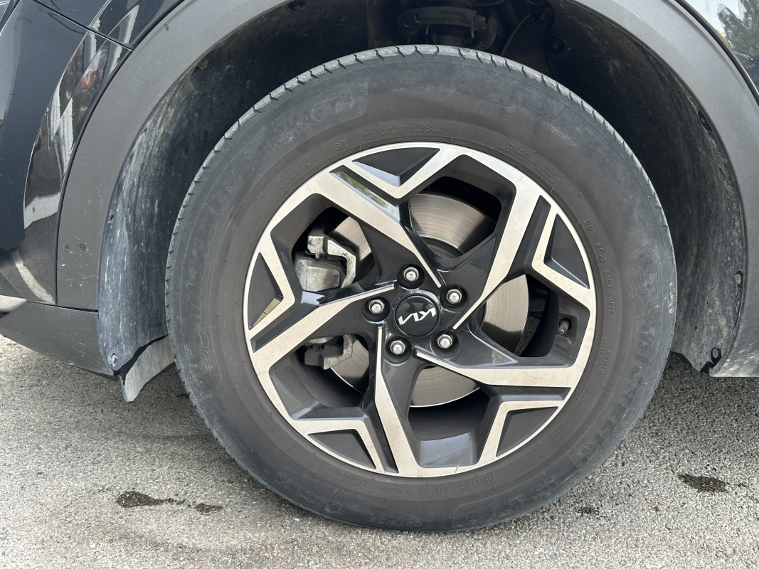 Kia Sportage — 24