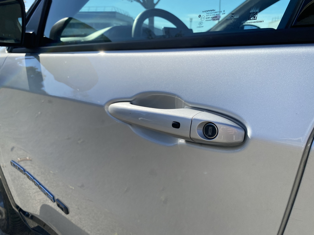 Jeep Compass — 63