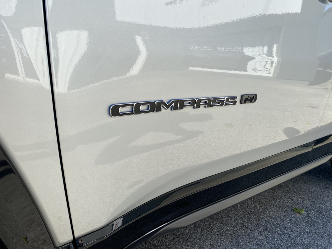 Jeep Compass — 65