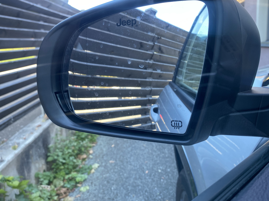 Jeep Compass — 47