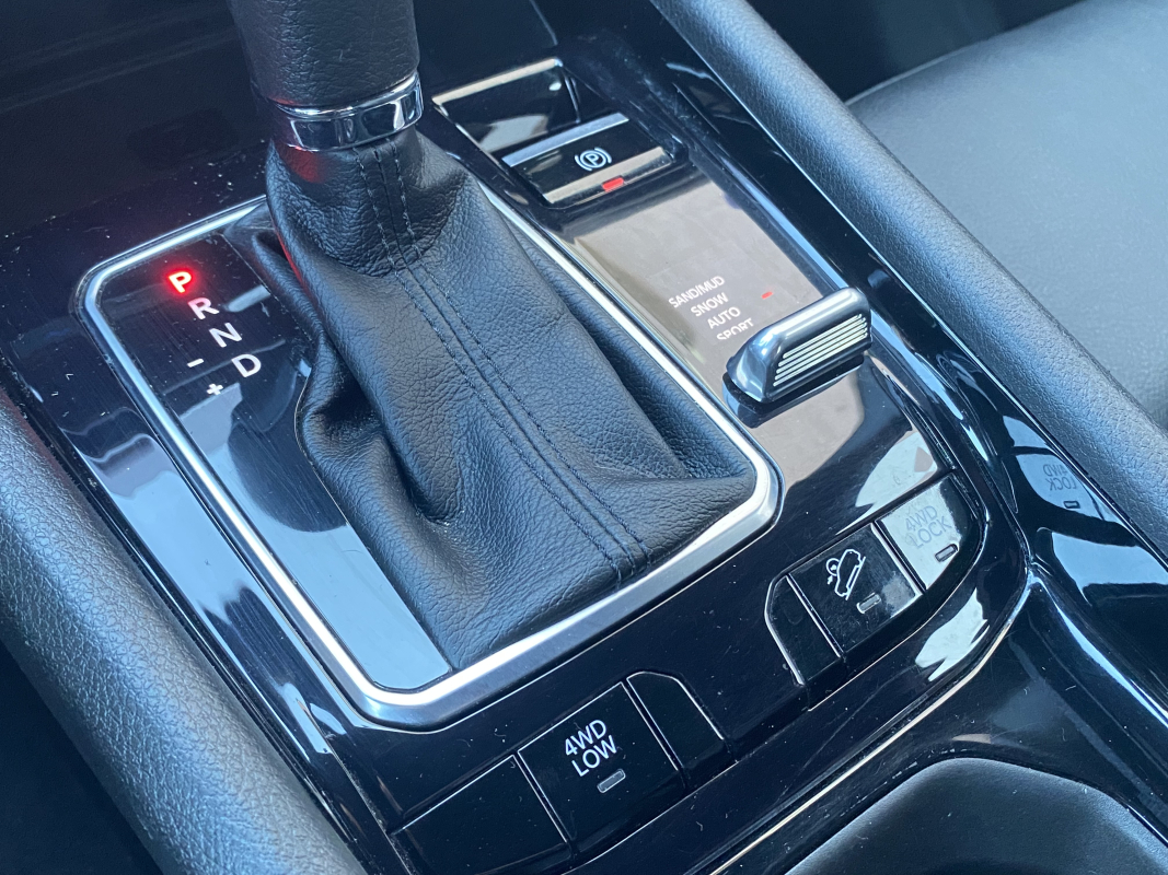 Jeep Compass — 25