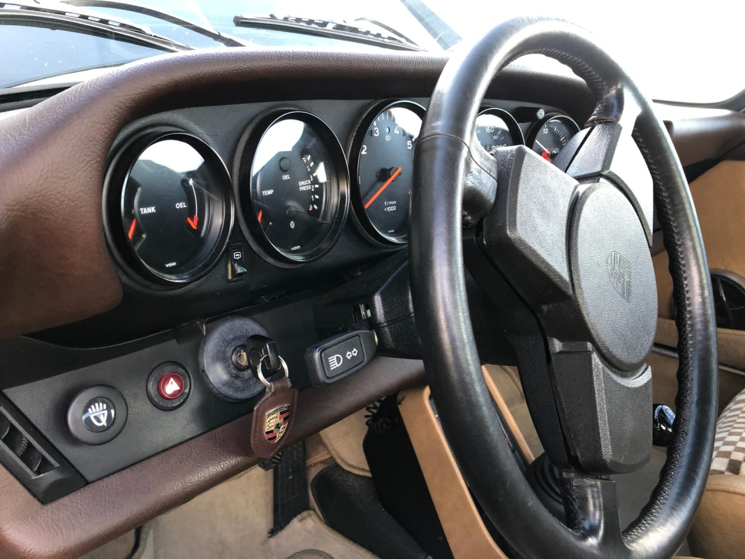 Porsche 911 Targa — 16