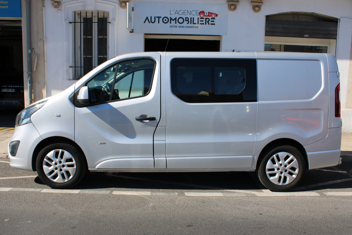 Opel Vivaro — 8