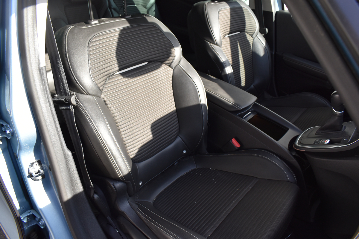 Renault Scenic — 23