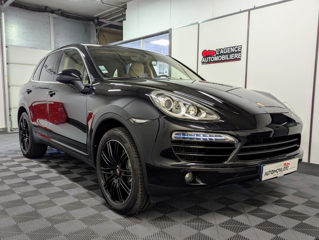 Porsche Cayenne — 3