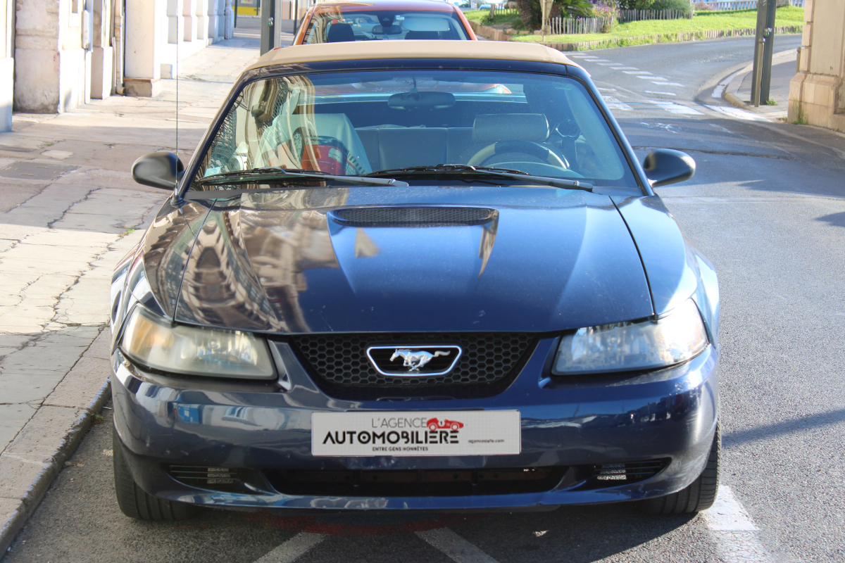 Ford Mustang — 2