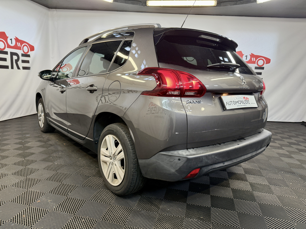 Peugeot 2008 — 7