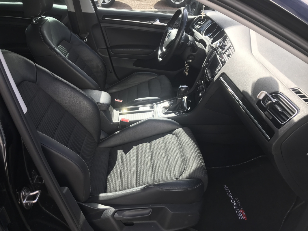 Volkswagen Golf — 22