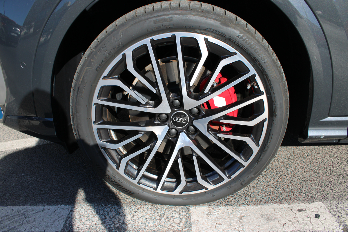 Audi SQ5 — 30