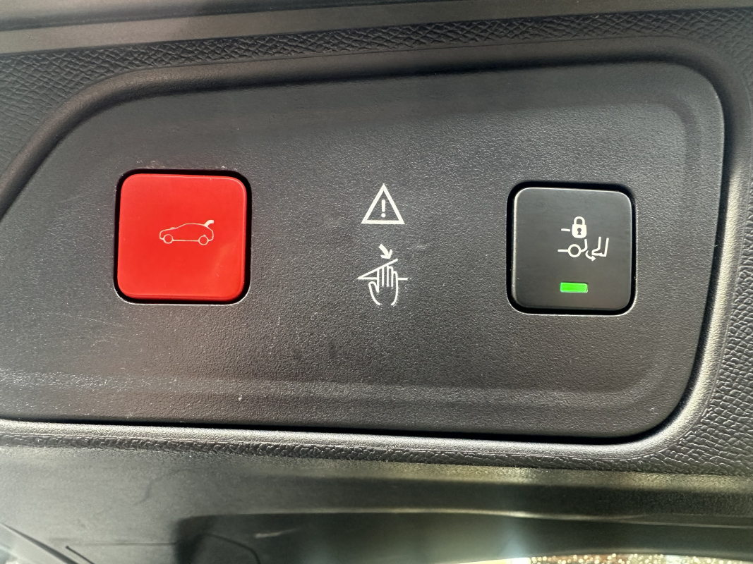 Peugeot 3008 — 14