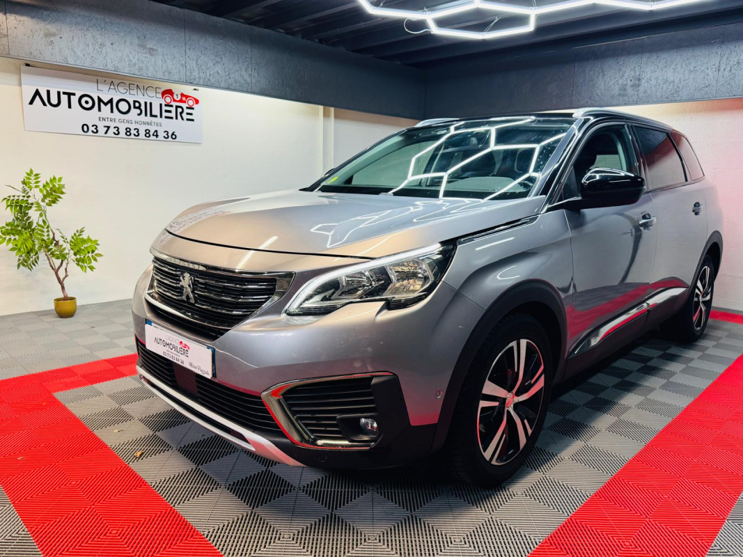 Peugeot 5008