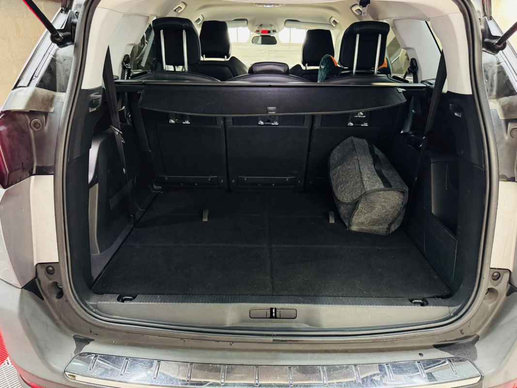 Peugeot 5008 — 6