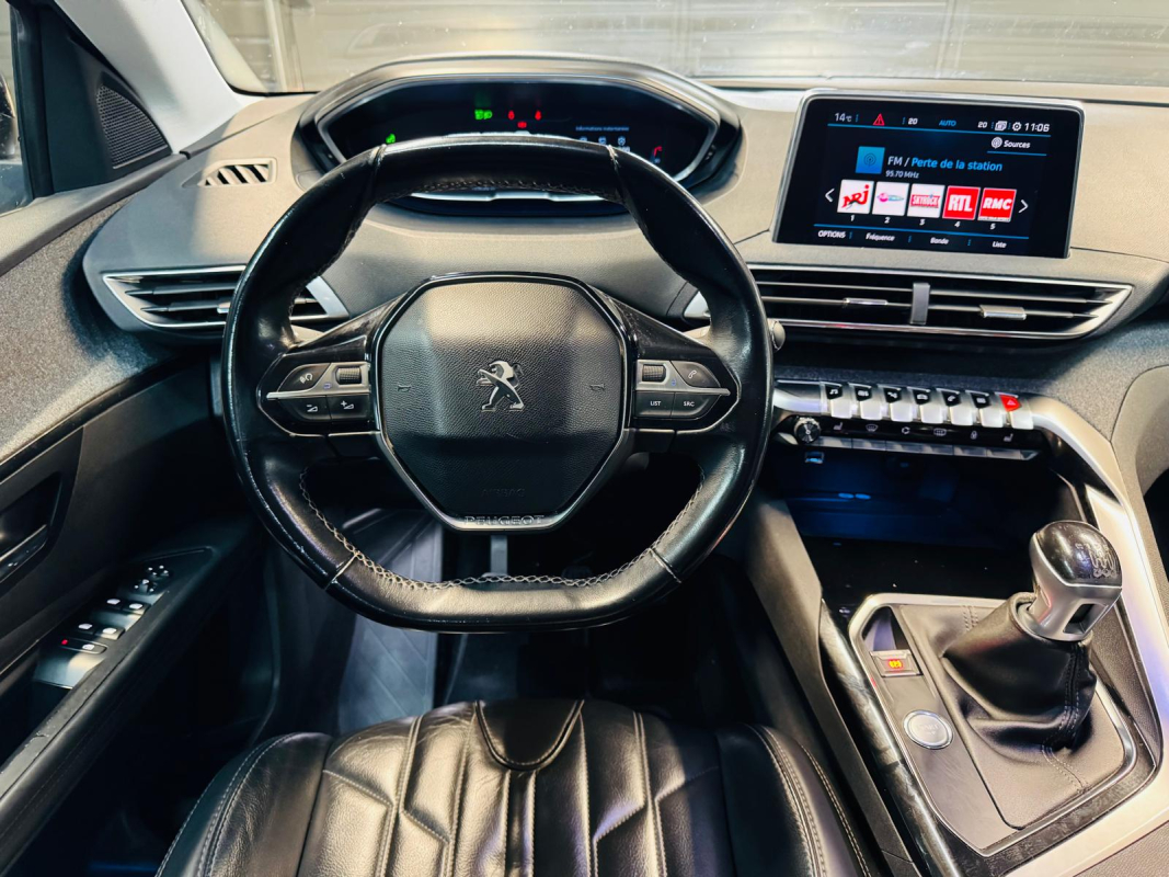 Peugeot 5008 — 14