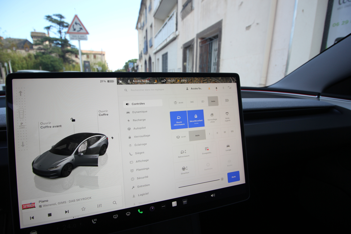 Tesla Model 3 — 17