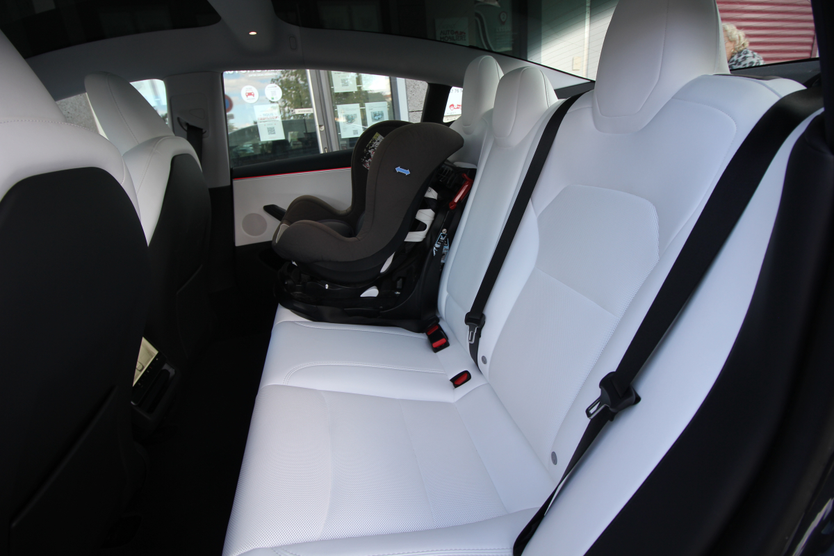 Tesla Model 3 — 14