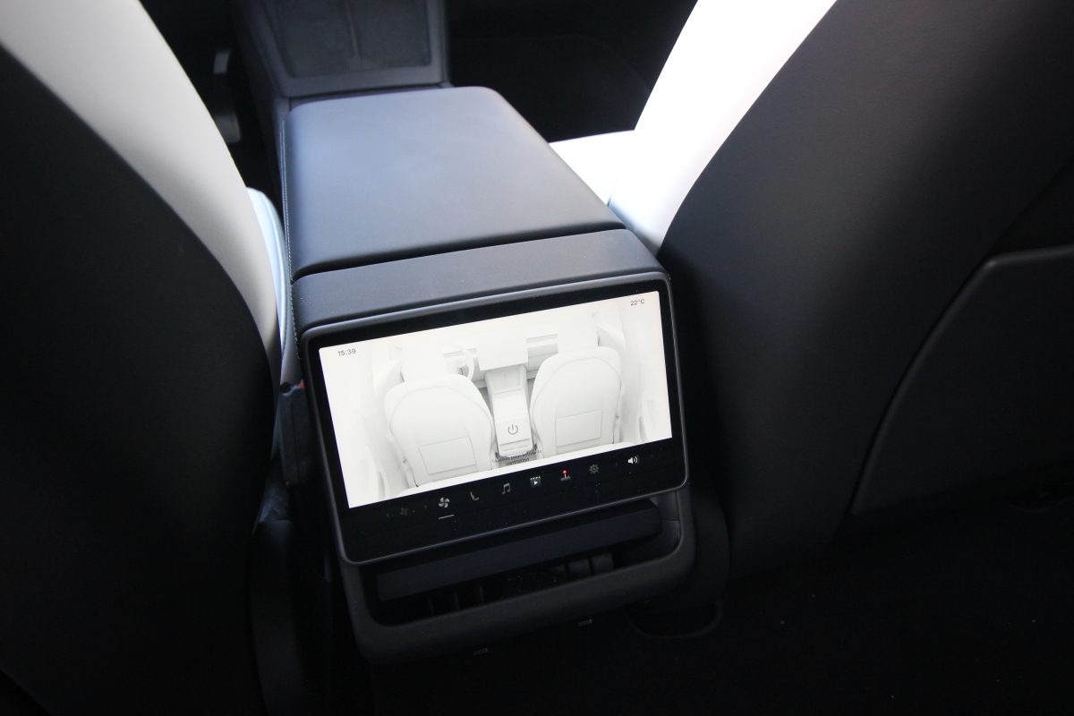 Tesla Model 3 — 20