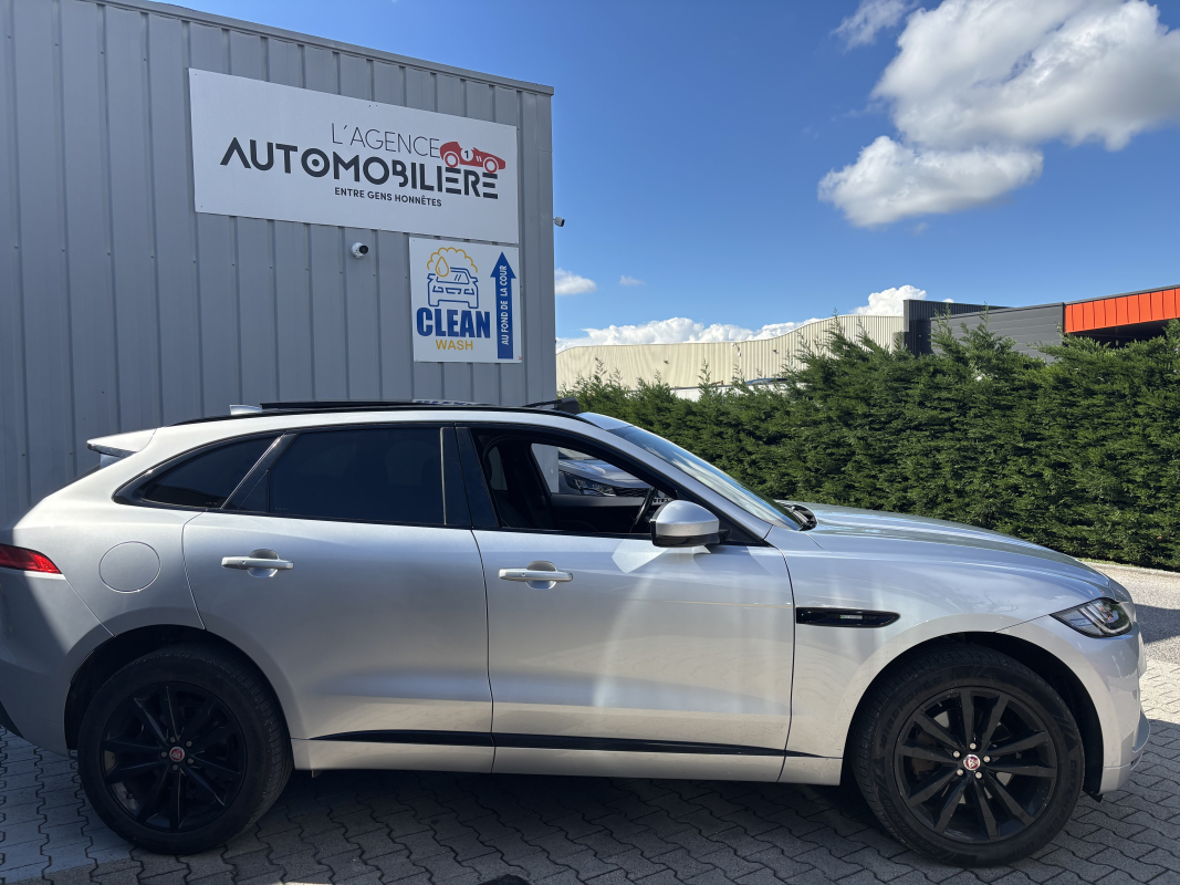 Jaguar F-Pace — 2