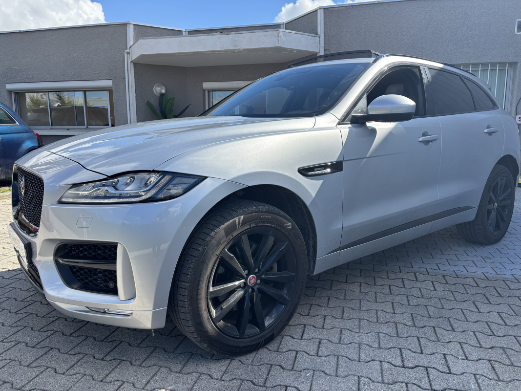 Jaguar F-Pace — 7