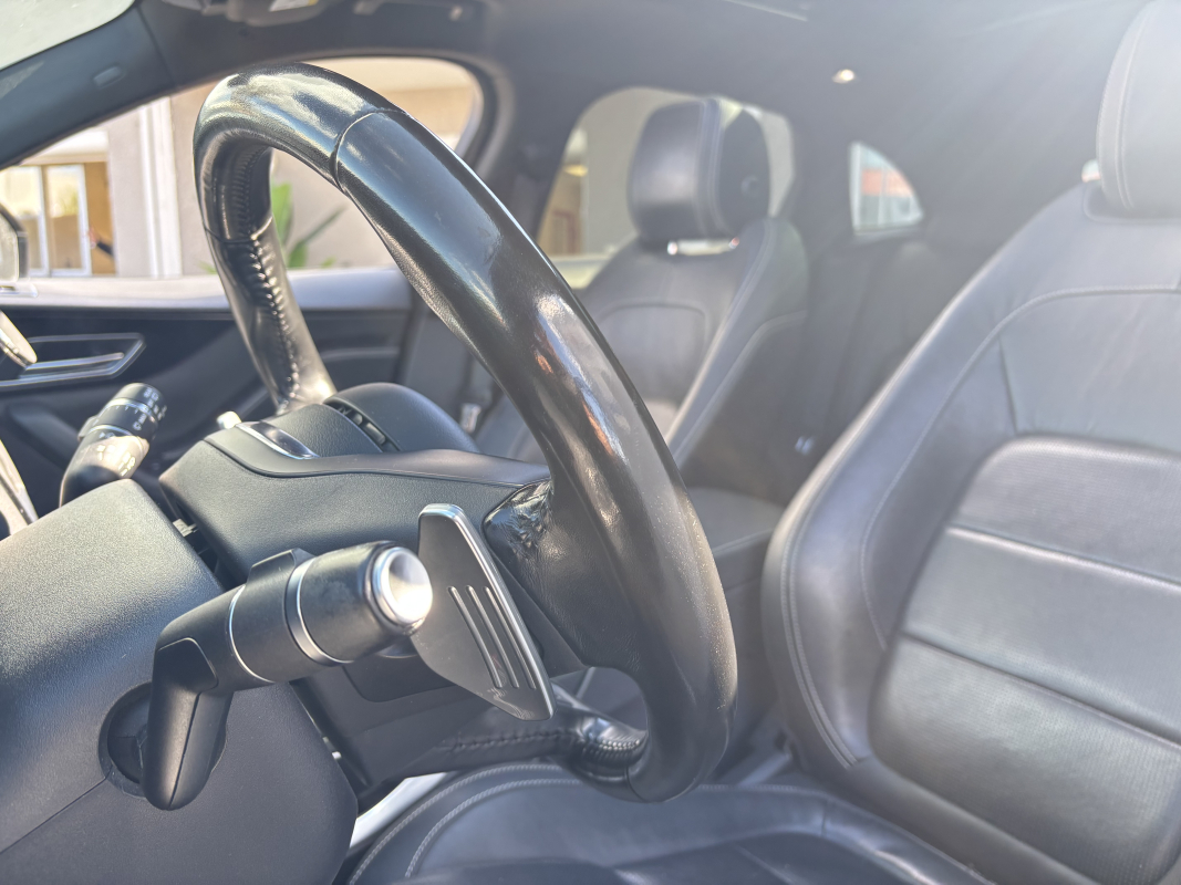 Jaguar F-Pace — 19
