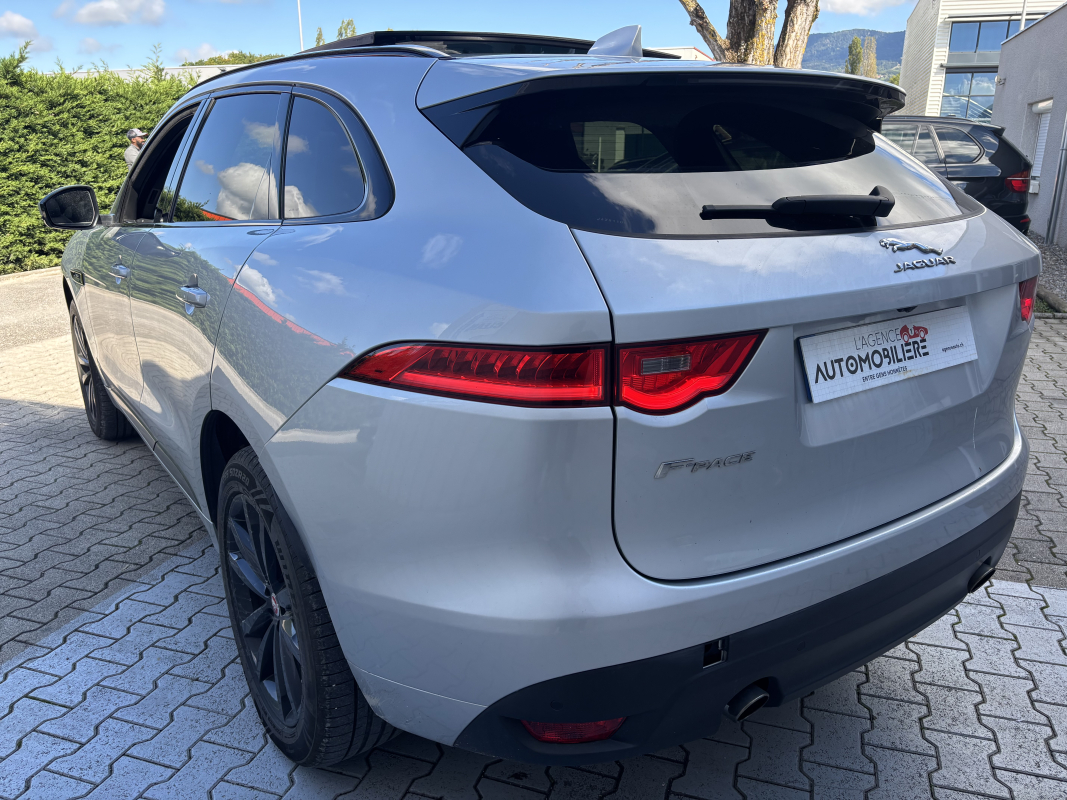 Jaguar F-Pace — 5