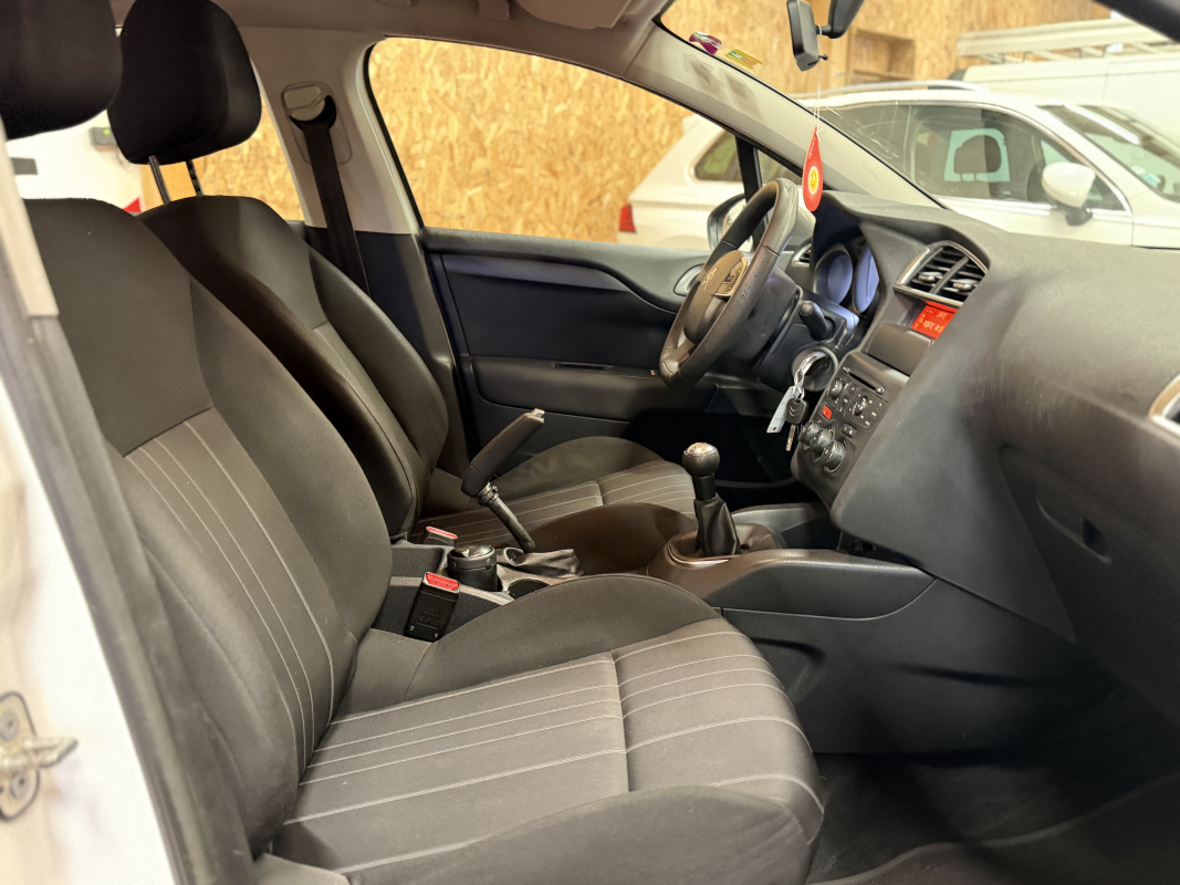 Citroen C4 — 9