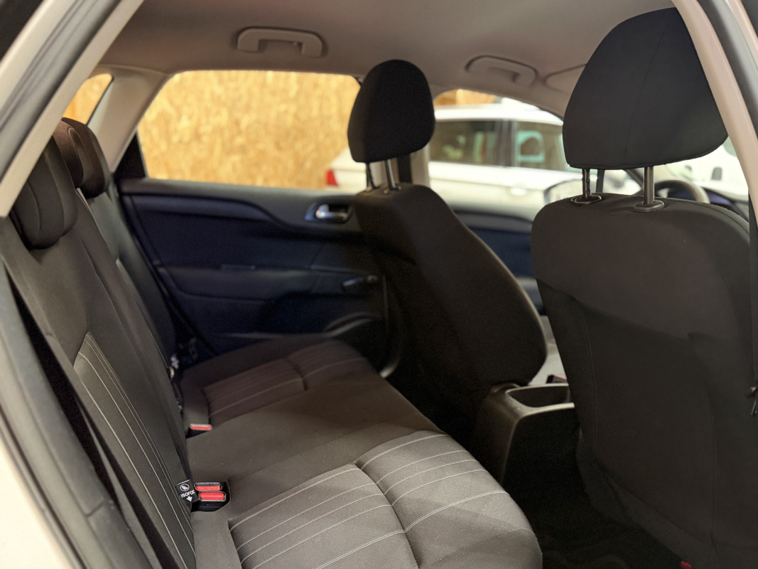 Citroen C4 — 15